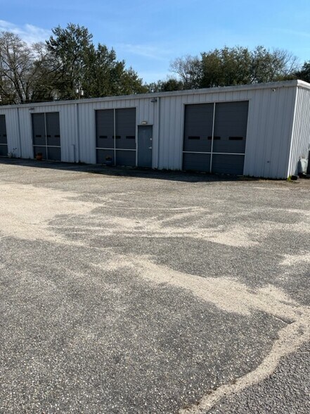 More Photos Of 102 Lamar St, Hartsville Office For Sale