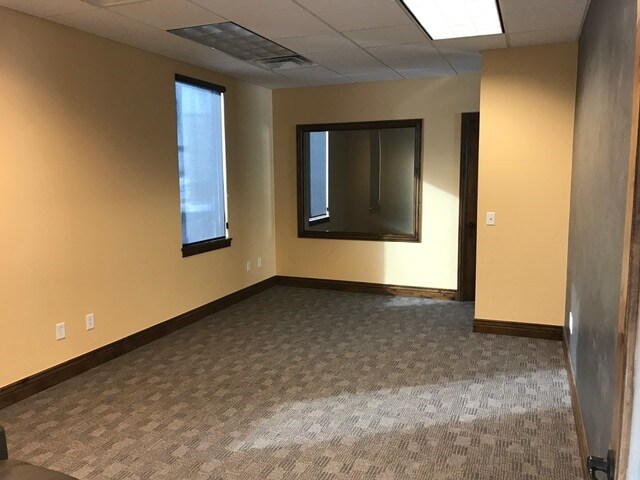 More Photos Of 1826 E 3100 N, Layton Office For Lease