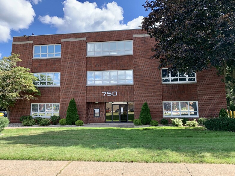 Primary Photo Of 750 Old Main St, Rocky Hill Medical For Lease