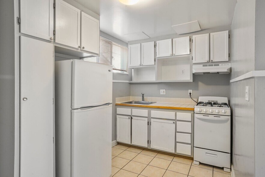 More Photos Of 1725 Race St, Denver Apartments For Sale
