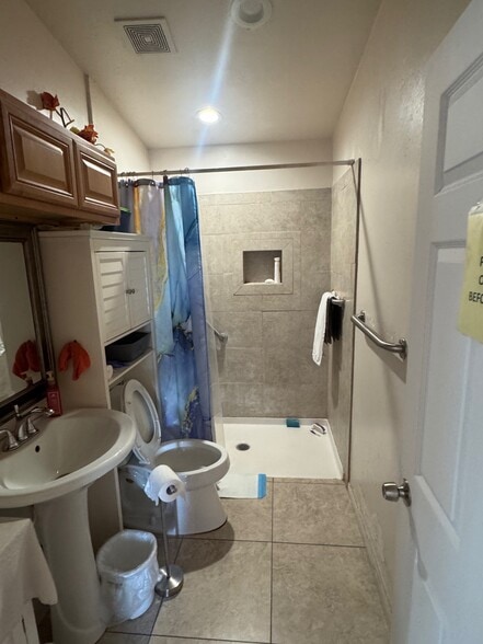 More Photos Of 3728 Linda Vista Dr, San Marcos Healthcare For Sale