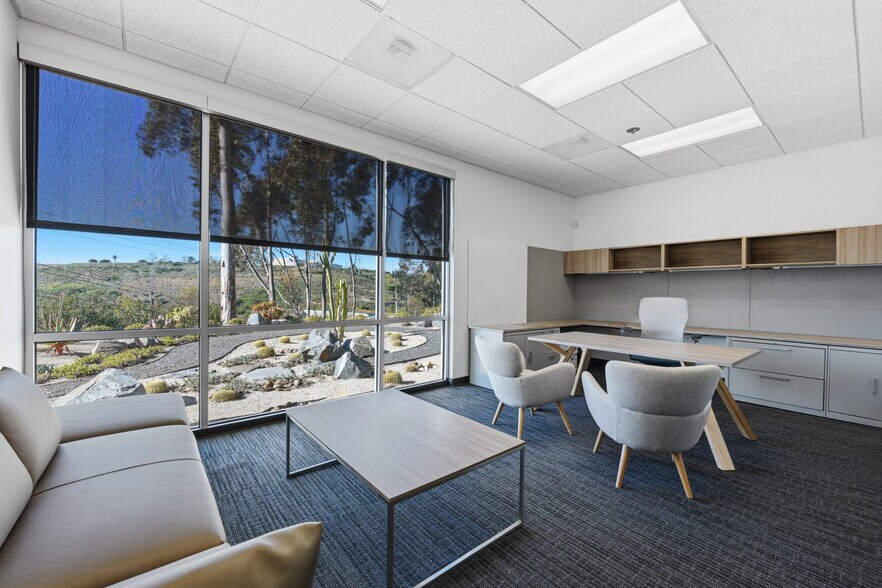 More Photos Of 9170-9190 Camino Santa Fe, San Diego Light Manufacturing For Sale