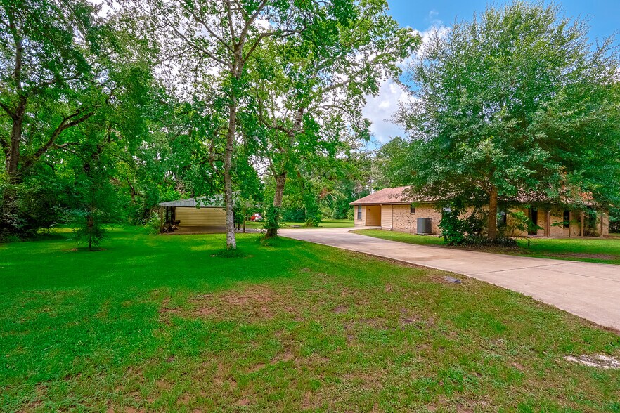 More Photos Of 211 Brantley Ln, Magnolia Apartments For Sale