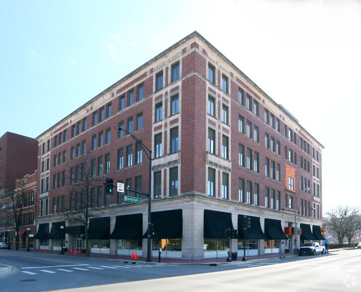 More Photos Of 206 N Randolph St, Champaign Coworking Space