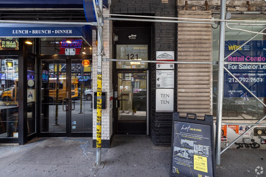 More Photos Of 121 Fulton St, New York Office For Lease