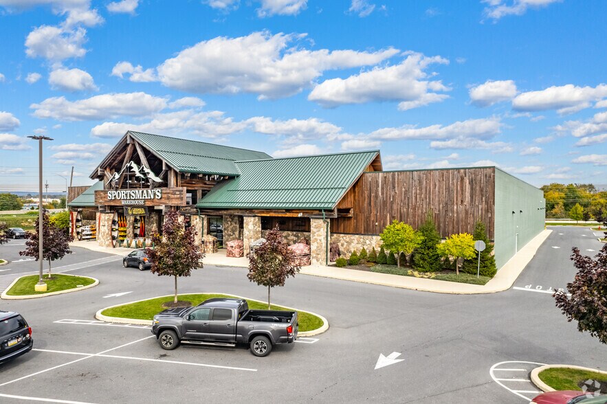 More Photos Of 3500 Capital City Mall Dr, Camp Hill Freestanding For Sale