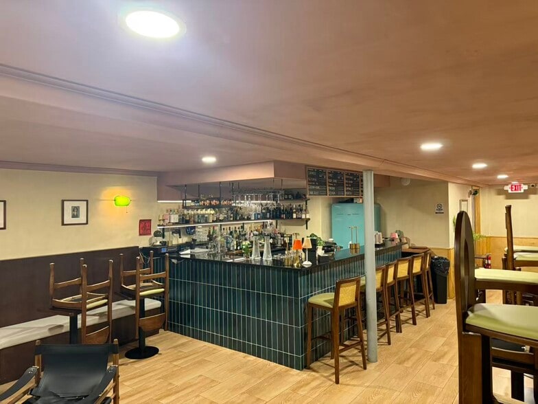 More Photos Of 2308 44th Dr, Long Island City Storefront Retail Office For Sale