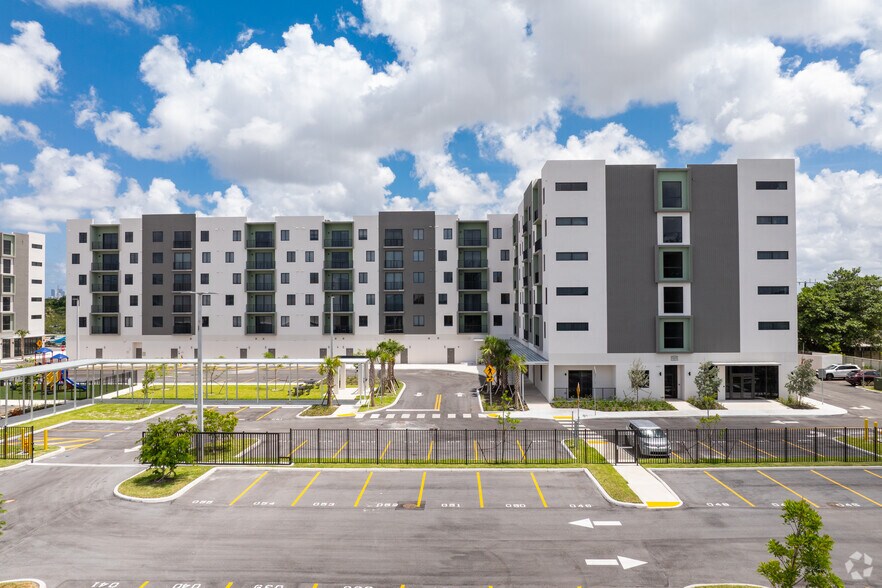 More Photos Of 8400 NW 27th Ave, Miami Apartments For Lease