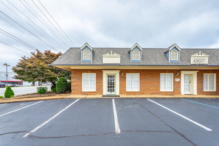 More Photos Of 5811 Lee Hwy, Chattanooga Medical For Lease