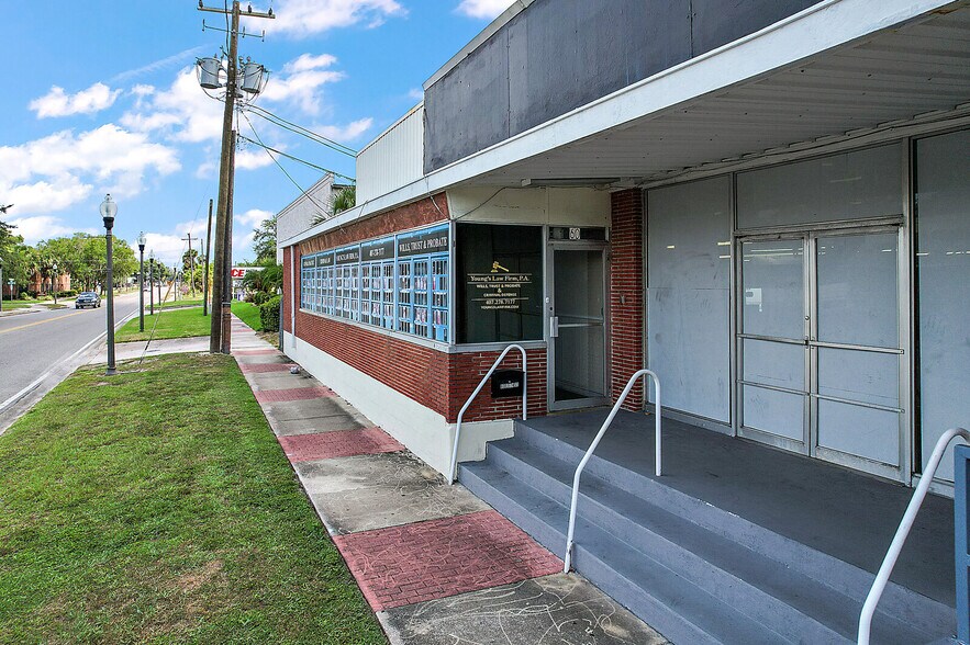 More Photos Of 40-60 E 5th St, Apopka Storefront For Lease