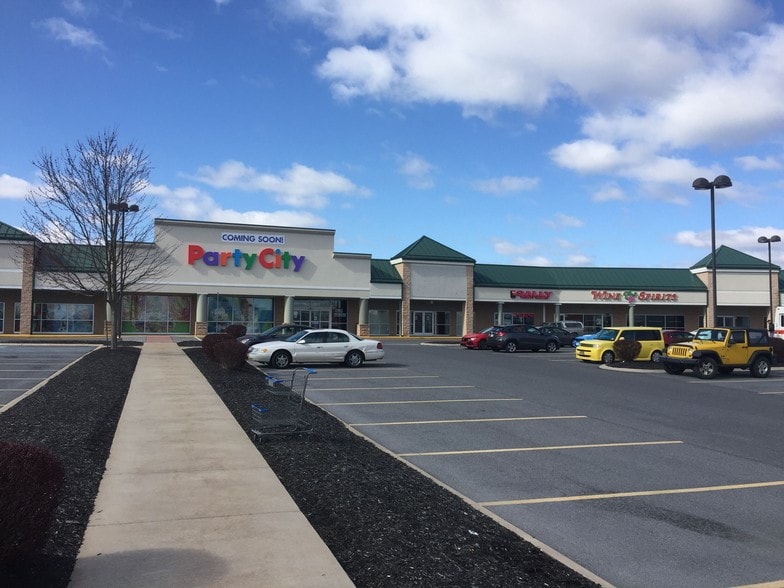 More Photos Of 311 Benner Pike, State College Unknown For Lease