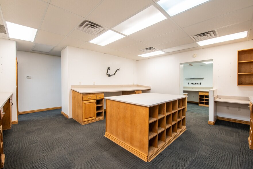 More Photos Of 335 S 1250 W, Lindon Self Storage For Lease