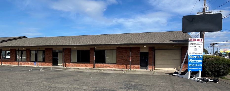 More Photos Of 235 SW Oak St, Hillsboro Auto Repair For Sale
