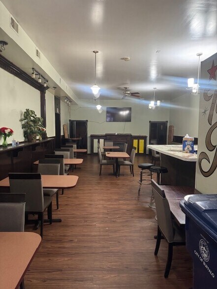 More Photos Of 452-454 Pearl St, Buffalo Storefront Retail Residential For Sale