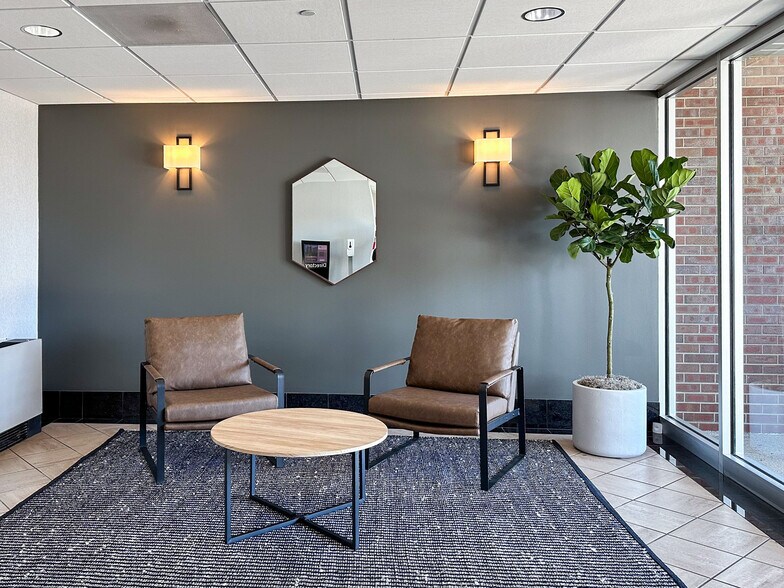 More Photos Of 1805 S Bellaire St, Denver Office For Lease