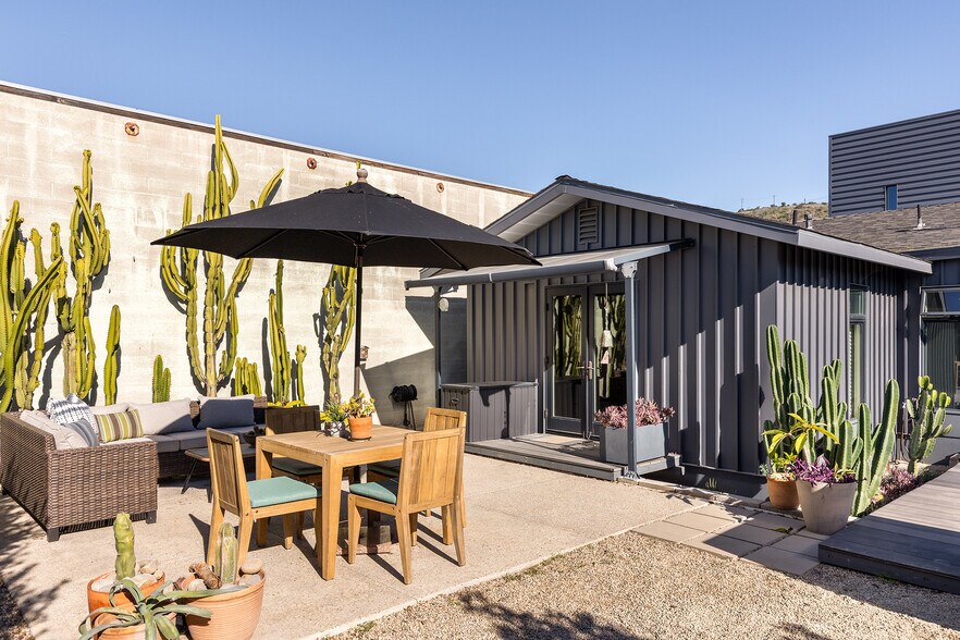 More Photos Of 161 N Garden St, Ventura Apartments For Sale