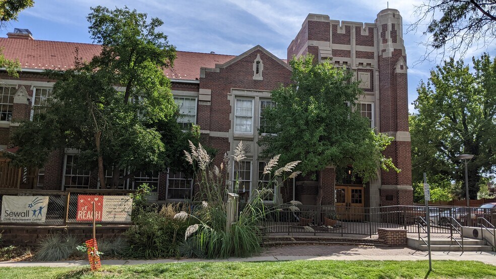Primary Photo Of 940 Fillmore St, Denver Schools For Lease