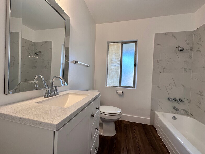 More Photos Of 1036 Saint Louis Ave, Long Beach Apartments For Sale