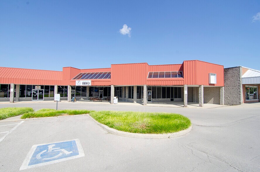 More Photos Of Us 25 Se @ U.S. 25 S.E. & Pocahowtas, Georgetown Unknown For Lease