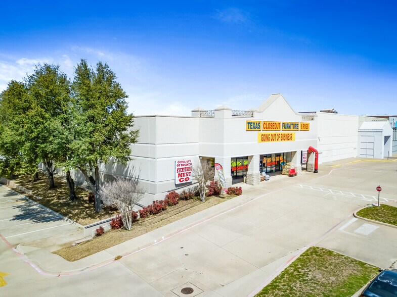 More Photos Of 8555 Airport Fwy, North Richland Hills Office For Sale