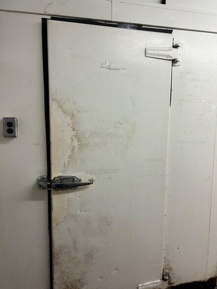 More Photos Of 1010 State Highway 21 W, San Augustine Fast Food For Sale