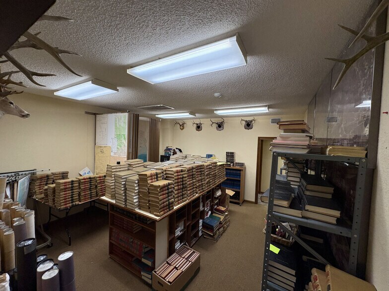 More Photos Of 12192 Tx-62, Orange Office Residential For Sale