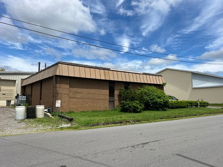 Primary Photo Of 1162 Latham Ave, Lima Warehouse For Sale