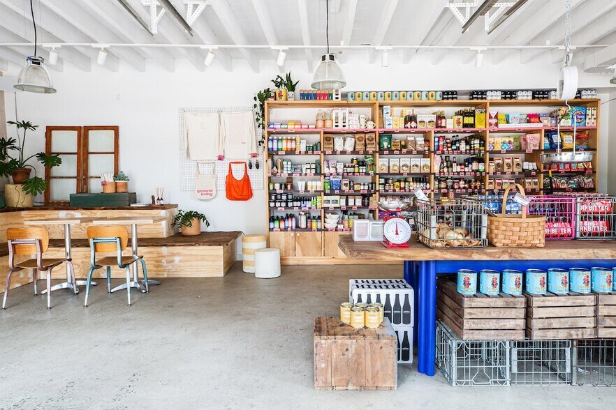 More Photos Of 1210 Halsey St, Brooklyn General Retail For Lease