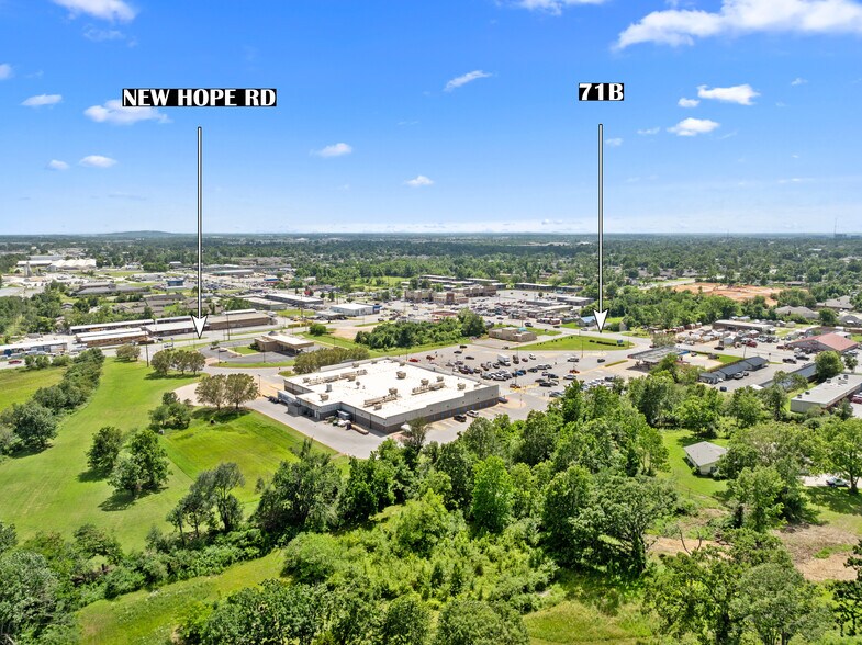 More Photos Of 400 W Lilac St, Rogers Land For Sale