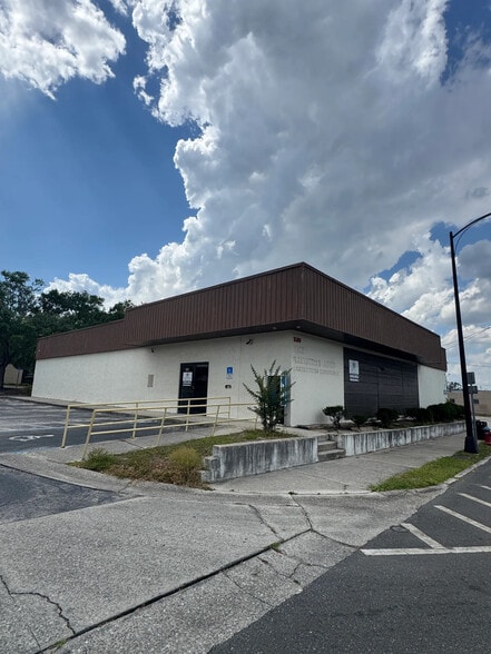 More Photos Of 330 N Magnolia Ave, Ocala Office For Lease