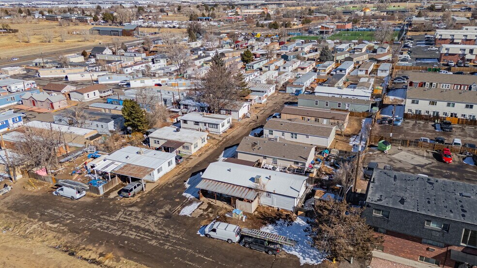 More Photos Of 1434 Idalia Ct, Aurora Manufactured Housing Mobile Home Park For Sale