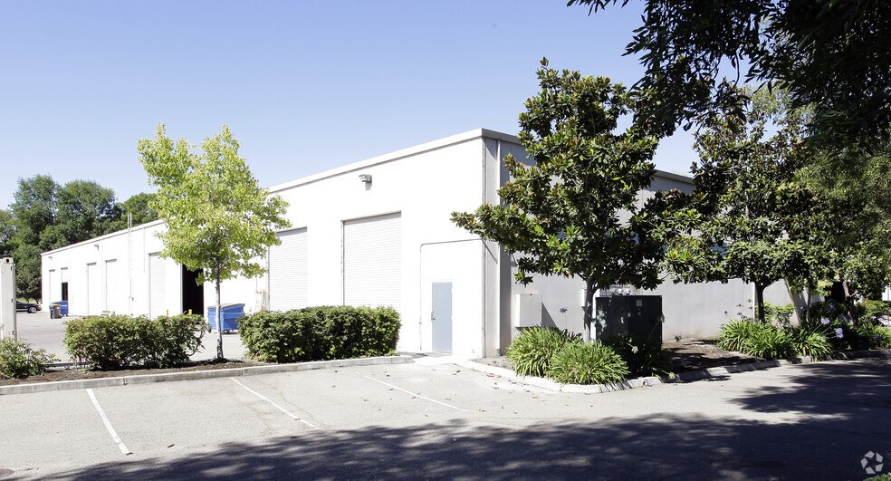 More Photos Of 202 Val Dervin Pky, Stockton Warehouse For Lease
