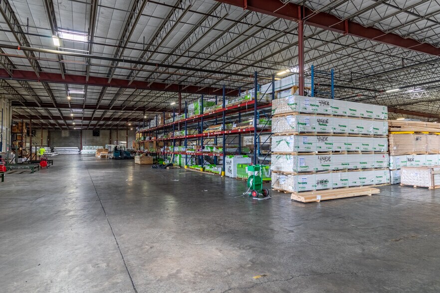 More Photos Of 225 Nesbitt Ln, Madison Unknown For Lease