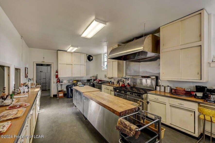 More Photos Of 98 N Church St, Hazleton Religious Facility For Sale