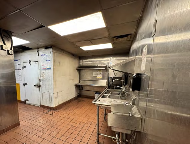 More Photos Of 3480-3496 W 32nd Ave, Denver Restaurant For Lease