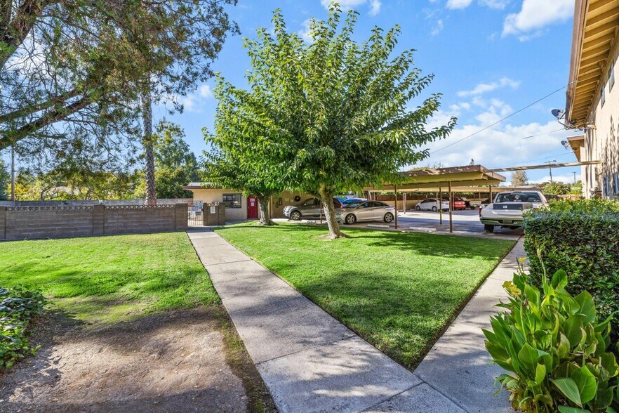 More Photos Of 6004-6012 Gloria Dr, Sacramento Apartments For Sale