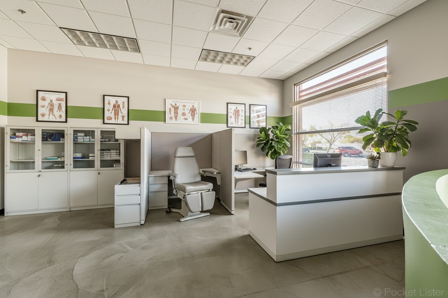 More Photos Of 5425 E Bell Rd, Scottsdale Medical For Lease