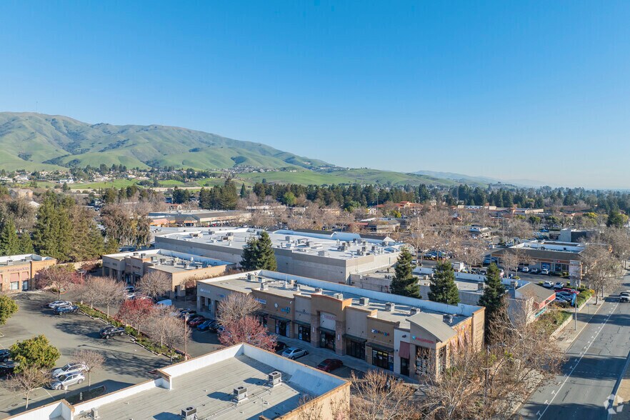 More Photos Of 46292 Warm Springs Blvd, Fremont Freestanding For Sale
