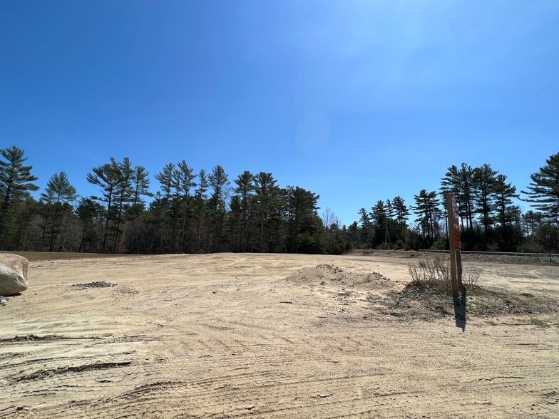 More Photos Of 1A Spring, Carver Warehouse For Sale