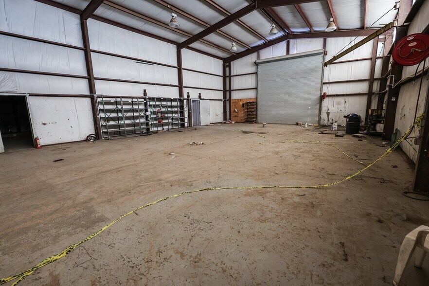 More Photos Of 2617 US Highway 79 N, Carthage Industrial For Sale