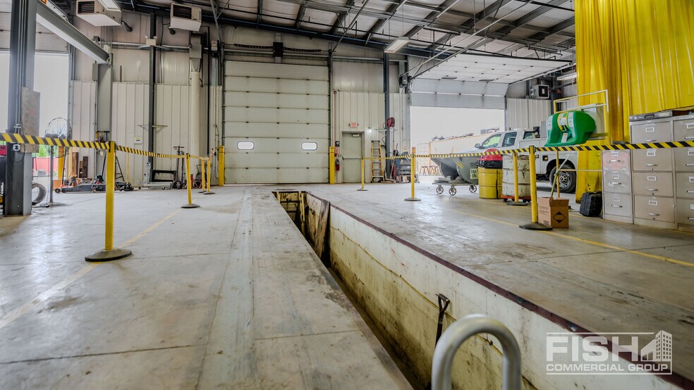 More Photos Of 81 Fitness Dr, Muncy Warehouse For Lease