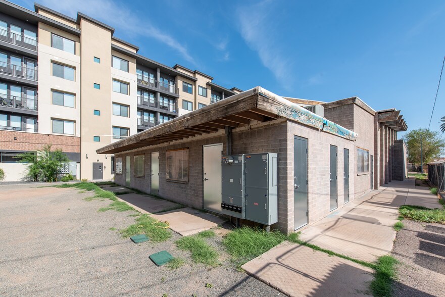 More Photos Of 331-333 E Portland St, Phoenix Freestanding For Lease