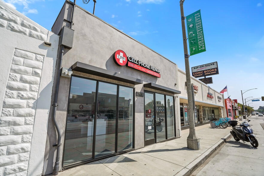 More Photos Of 3909-3917 E Anaheim St, Long Beach Storefront For Lease