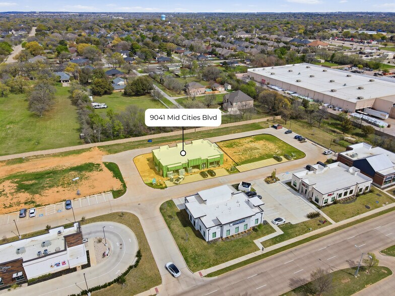More Photos Of 9041 Mid Cities Blvd, North Richland Hills Storefront Retail Office For Sale