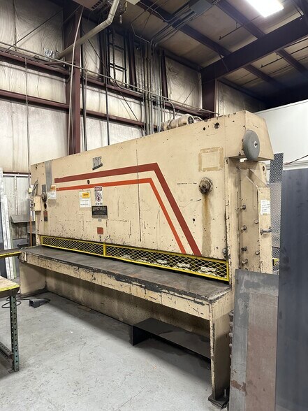 More Photos Of 1095 Development Dr, Tipton Industrial For Sale