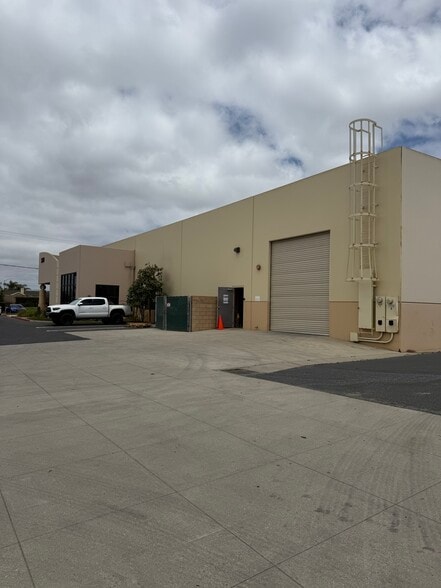 More Photos Of 2220 A St, Santa Maria Warehouse For Lease