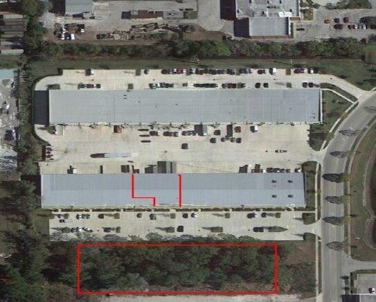 More Photos Of 2315 Lynx Ln, Orlando Warehouse For Lease