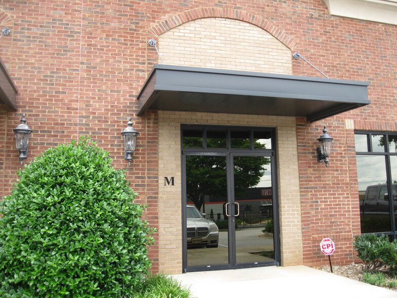 More Photos Of 1325 Miller Rd, Greenville Office For Lease