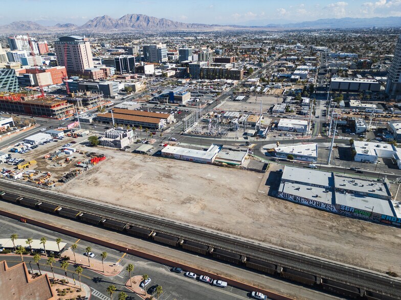 More Photos Of 840 Commerce St, Las Vegas Land For Sale