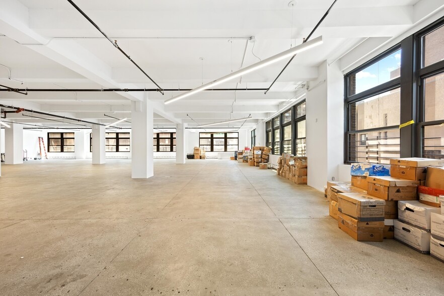 More Photos Of 305 Seventh Ave, New York Office For Sale